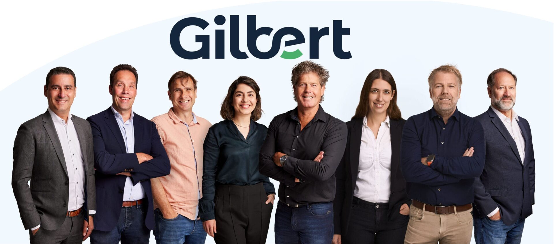 240514_StudioWartenbergh_LookingGlass_Gilbert_05(V5)